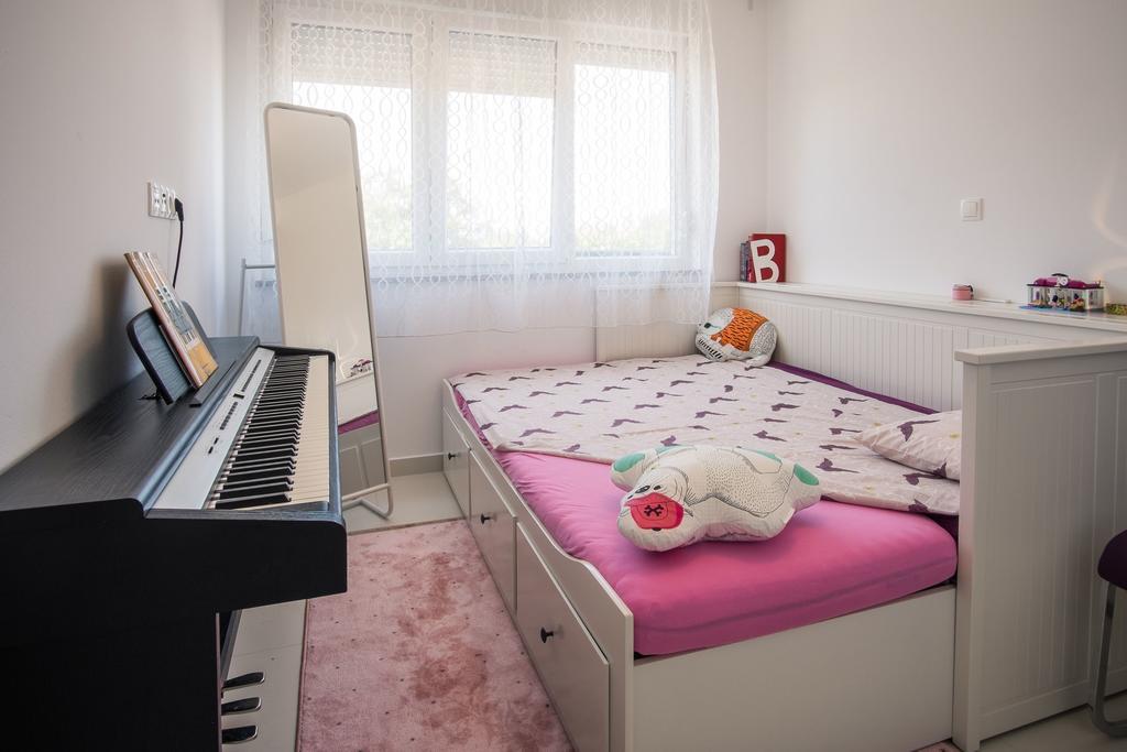 נייביצה Luxury Spa Apartment Luna חדר תמונה