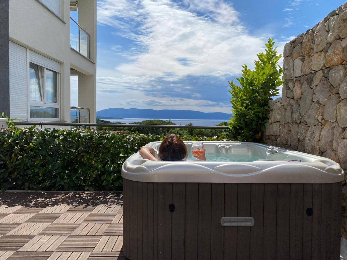 נייביצה Luxury Spa Apartment Luna מראה חיצוני תמונה
